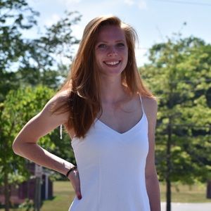 Meet your Posher, Emma